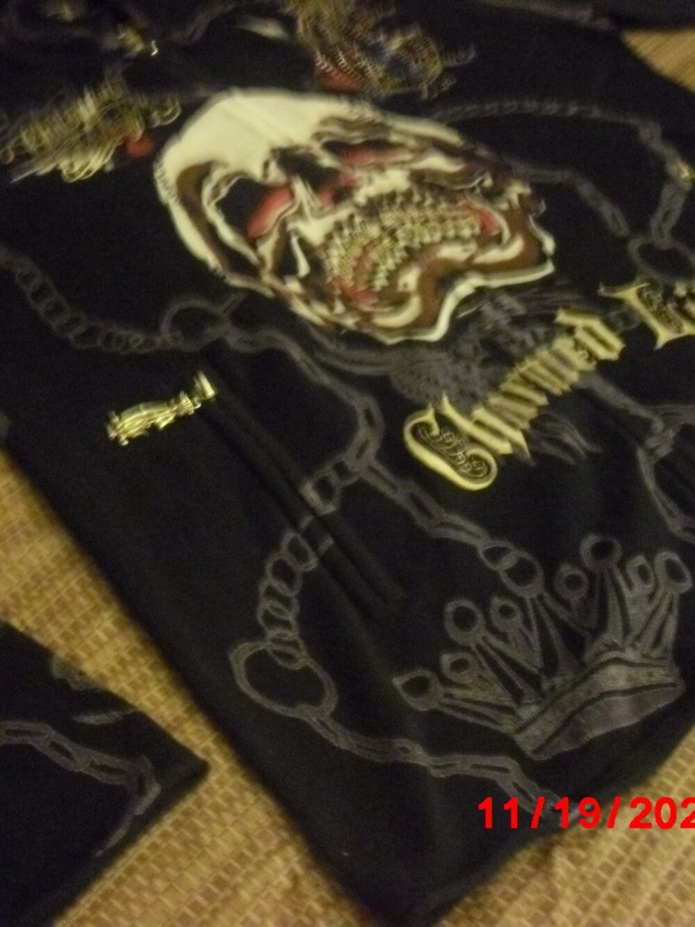 ED HARDY HOODIE,  Dramatic and Whimsical! Men's Medium, Rhinestones Everywhere!! - Picture 9 of 14